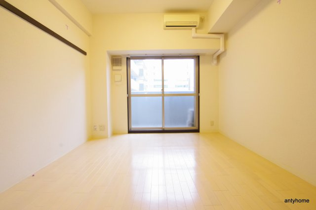 ウィスタリア新北野　仲介手数料無料の洋室