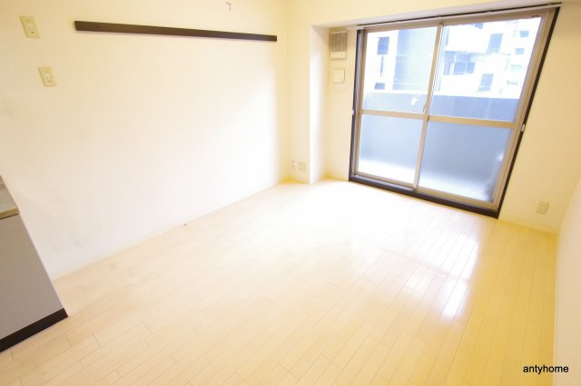 ウィスタリア新北野　仲介手数料無料の寝室