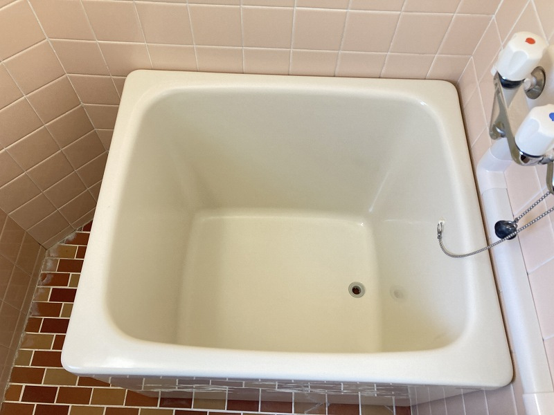 コーポラスシルバーの浴室