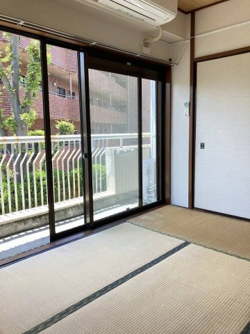 コーポラスシルバーの寝室