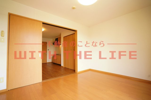 アムールLis Blanc（リスブラン）【キャッシュバック対象】の寝室|個人の部屋や寝室として使える洋室です