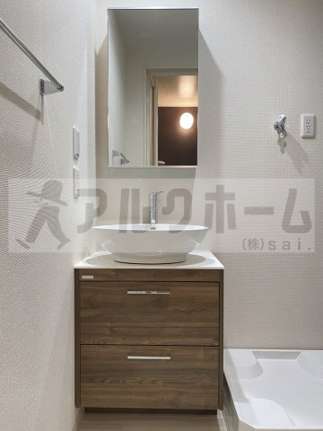 ベルドミール末広7番館の独立洗面台