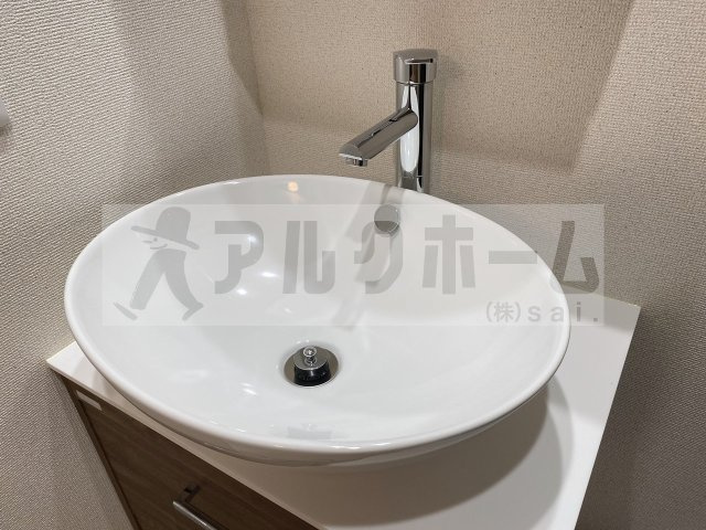 ベルドミール末広7番館の独立洗面台