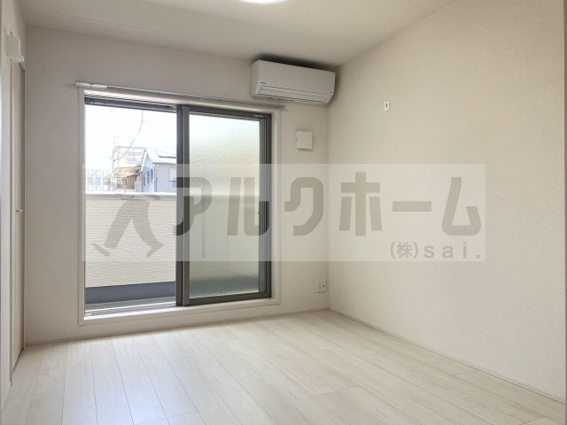 リバーサイド東久宝寺10番館の洋室