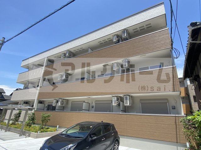 リバーサイド東久宝寺10番館の外観