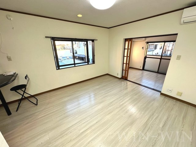 40-kinutaの居間・リビング