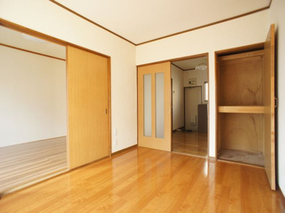 【子供部屋】 | タテノハイツＣ | 便利な収納が付いています♪