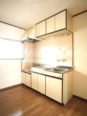 【キッチン】 | タテノハイツＣ | 窓があり明るく嫌なにおいがこもりません。