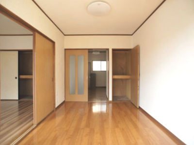 【居間・リビング】 | タテノハイツＣ | 広々です。