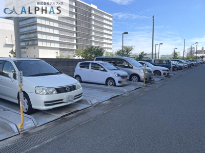 【駐車場】 | ファミールハイツ明石壱番館 | 敷地内に駐車場ございます♪