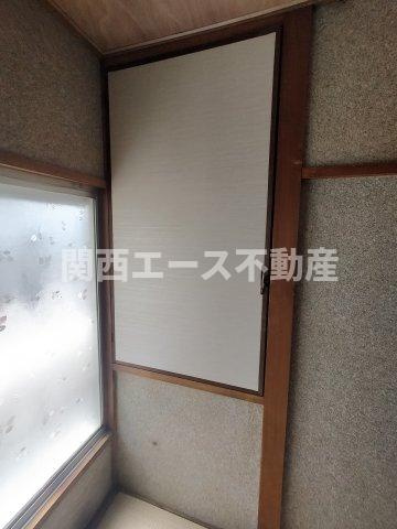  | 布市町４丁目貸家