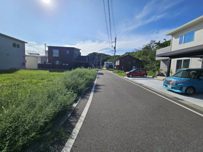 【前面道路含む現地写真】 | 鳥取市浜坂６丁目分譲地