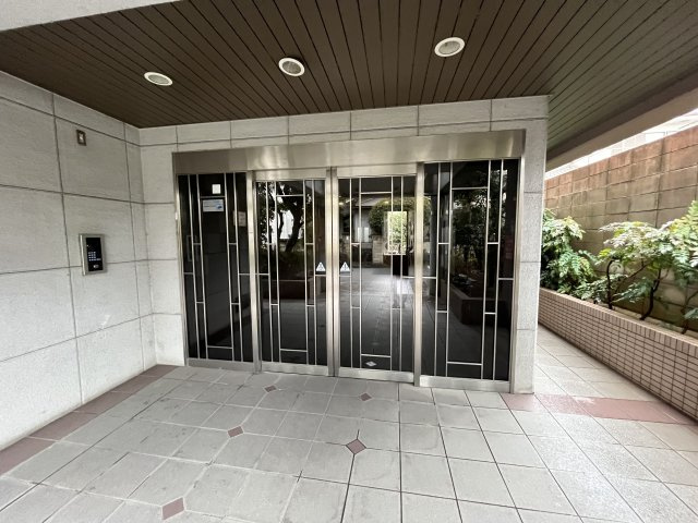 【エントランス】 | マンションリベラル