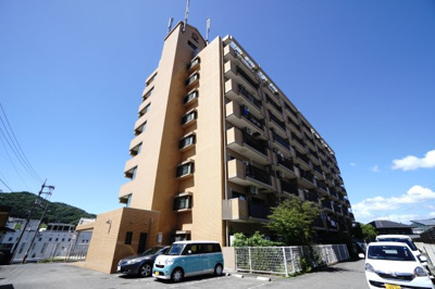 【外観】 | 【リフォーム済】ペルル中山南 | 現地（2023年7月16日14：00頃）撮影