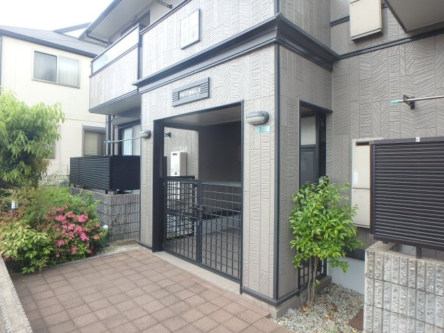 【エントランス】 | アネシス愛宕山Ⅱ | 清潔なエントランスです