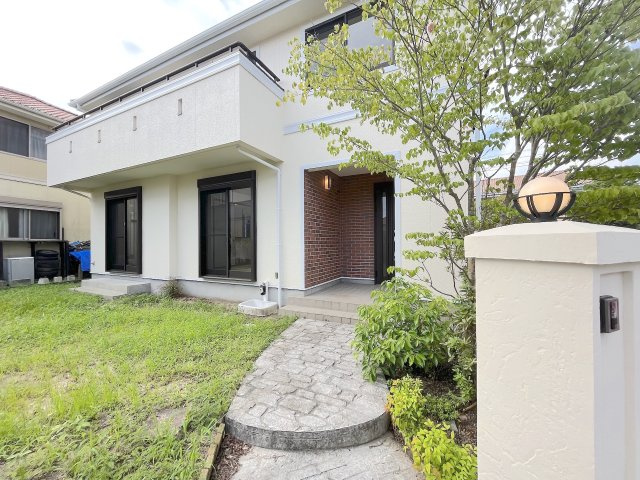 筑前町高田戸建のエントランス