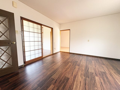 【居間・リビング】 | 由良借家(平屋)