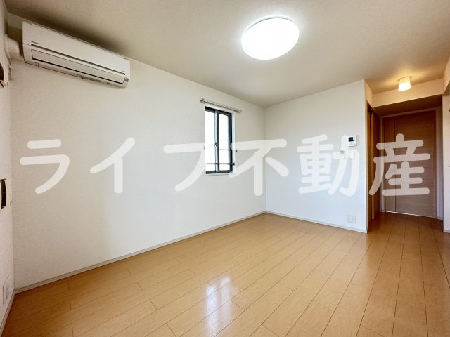 カーサルミエールの居間・リビング|使いやすいリビングです