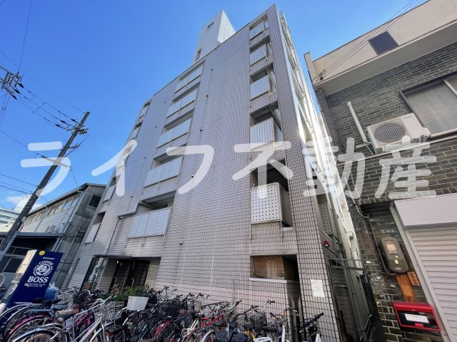 エアリーコート小阪の外観