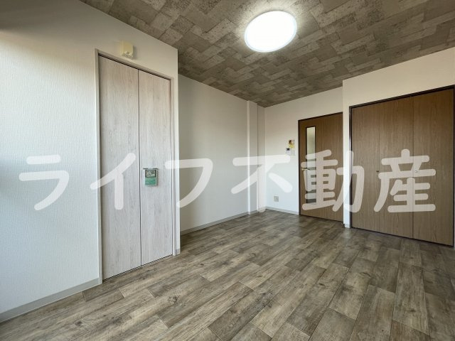 イーストヴィラキタの内装|明るい室内です