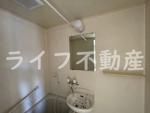 カサデルチルコの洗面所|スペースが確保できる洗面所です