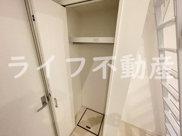 エルサチの収納|小物を収納するのに便利です