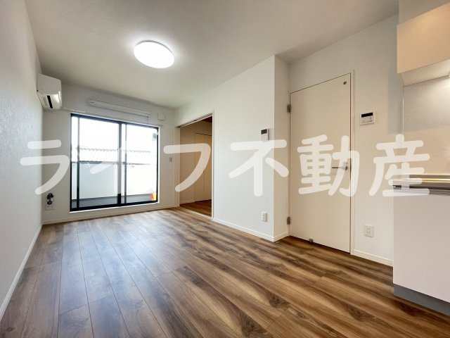 パロス瓢箪山ラドスールの居間・リビング|ゆったり過ごせる居間です