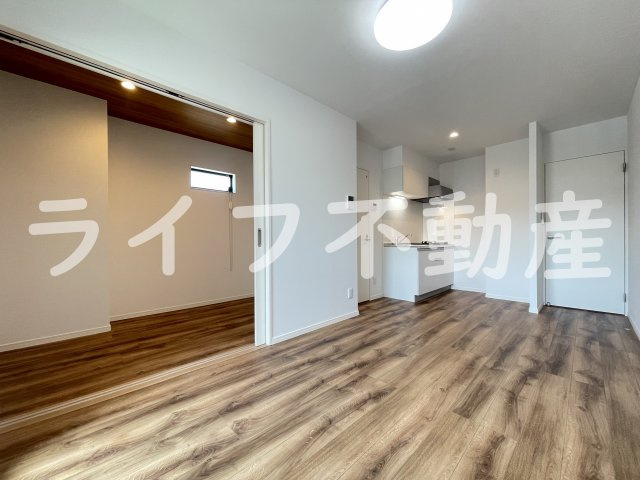 パロス瓢箪山ラドスールの居間・リビング|使いやすいリビングです