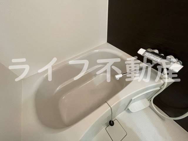 ファンライフ小阪の浴室|お風呂です