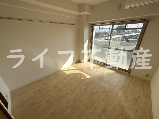 ルミエール山中の居間・リビング|おしゃれな居間です