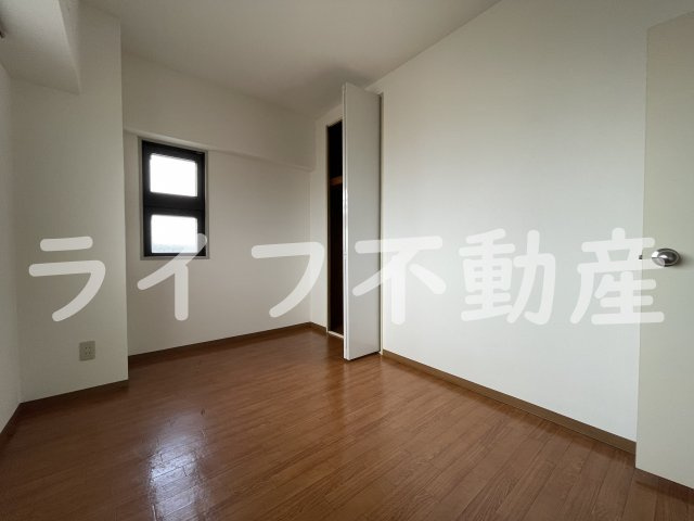 レジェーロ永和の洋室|きれいな洋室です