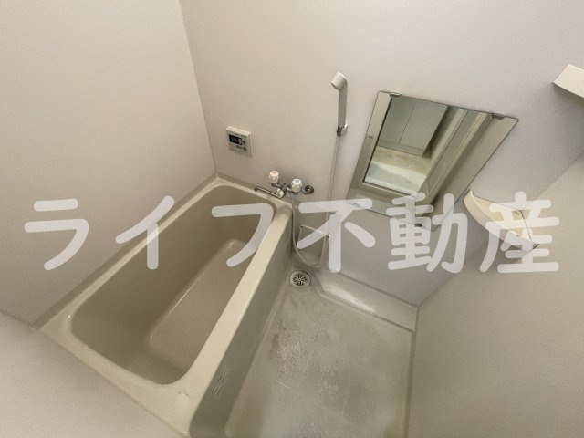 ラカーサ新深江の浴室|きれいなお風呂です