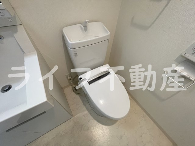 ラカーサ新深江のトイレ|ゆったりとした空間のトイレです