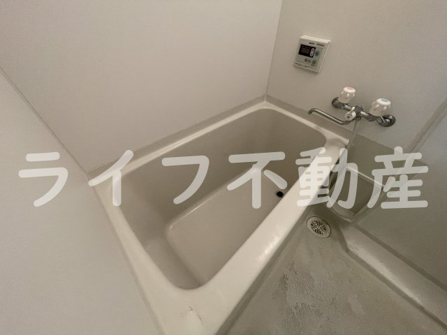 ラカーサ新深江の浴室|お風呂で日々の疲れを落としましょう