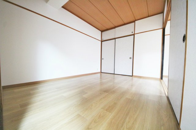 【寝室】 | 鈴也ビル
