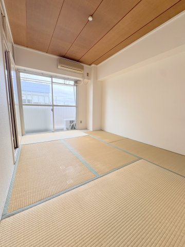 大同コーポの和室