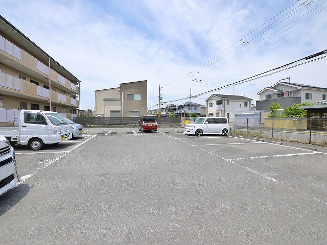 雅パートⅠの駐車場