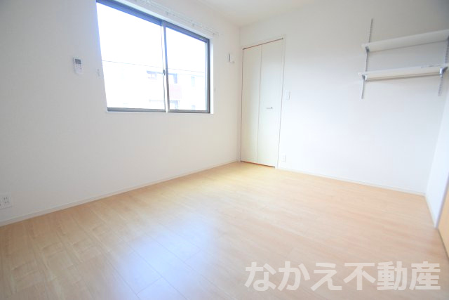 【寝室】 | 使い勝手のいい寝室です