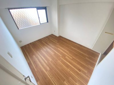 【洋室】 | ベルヴュー長興寺