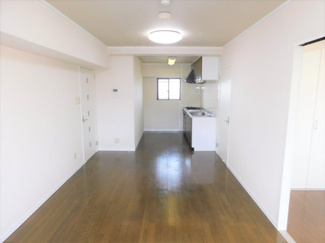 【居間・リビング】 | タマリスク内宮