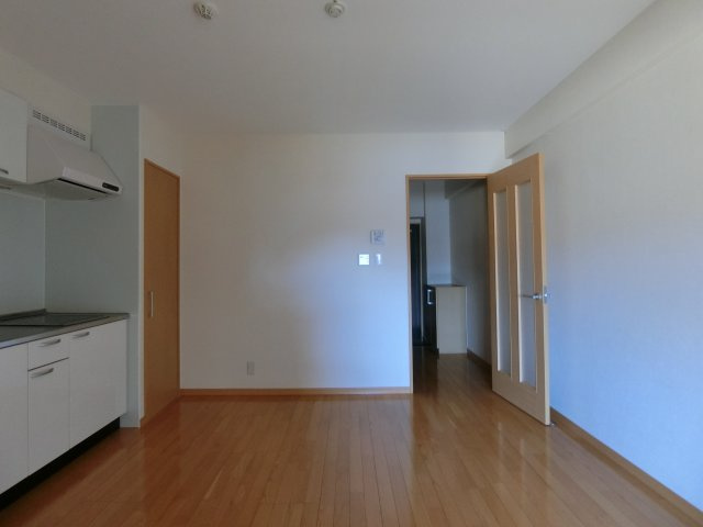 プレゼンスⅡの居間・リビング