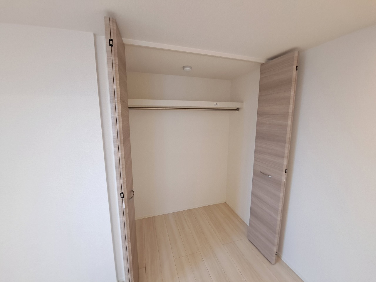 ヴィクトワール　庄 の寝室