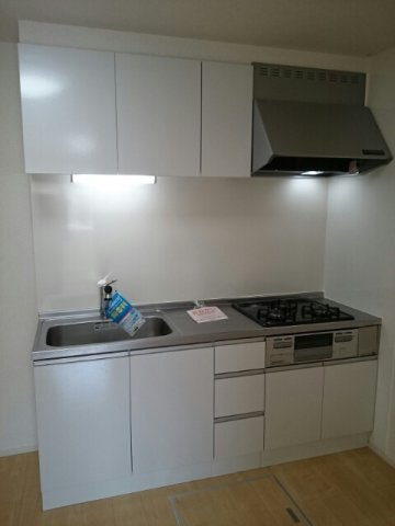 プラシード．ブレッザのキッチン|きれいなキッチンです