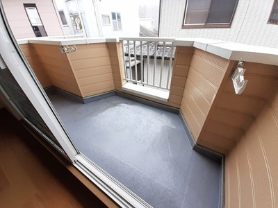 【バルコニー】 | エステート垣内 | 広々としたバルコニーです