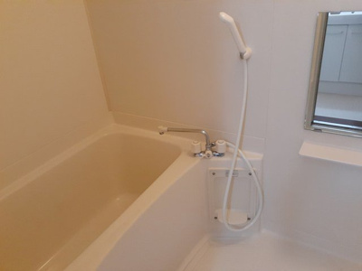 【浴室】 | エステート垣内 | 日々の暮らしに欠かせないお風呂です