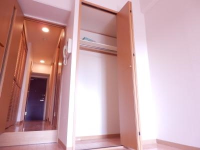 ビレイユ真英河原町の収納|クローゼット