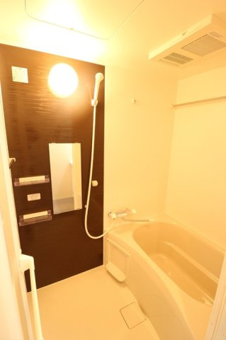 Je Glycine 寿町の浴室