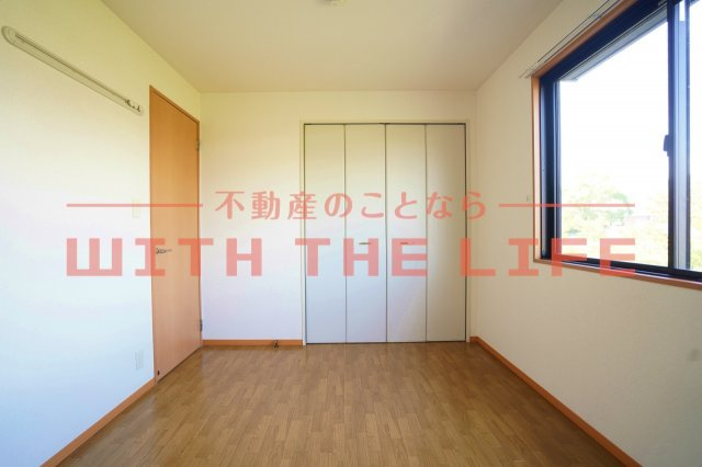 カーサ藤光【10,000円キャッシュバック対象物件】の洋室|きれいな洋室です