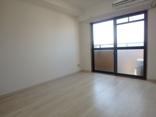 ヴィラサンライフの洋室