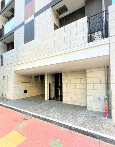 コードテラス東日本橋のエントランス|落ち着いたエントランスです